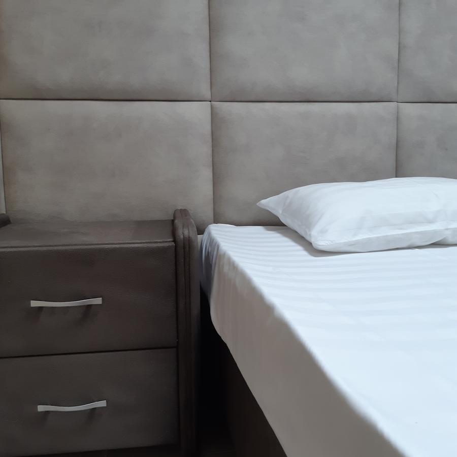 Injir Village Hotel Gudauta Luaran gambar